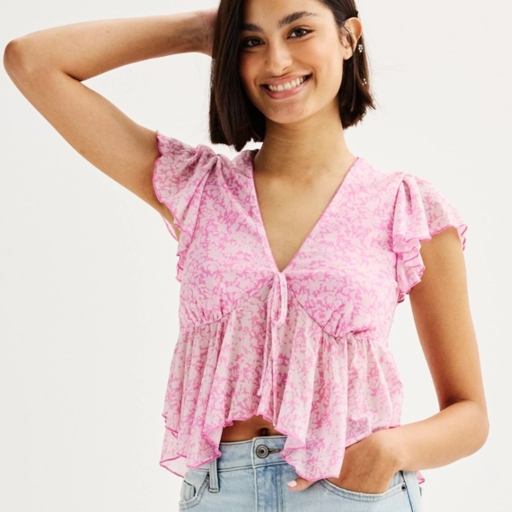 Lovefire Pink Floral Mesh Flutter Sleeve Peplum Tie Front Top Small NWT